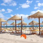 #057 T1 Rossio 43d By Holidays Διαμέρισμα *